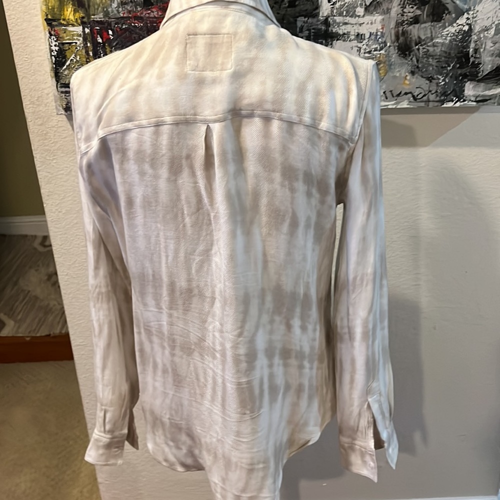 Never Worn Rails Button Down Blouse. Size S. Hunt… - image 4